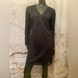 Signiture Black Stretch Lace Dress